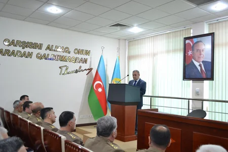 FHN-in Dövlət Yanğın Nəzarəti Xidmətində “Heydər Əliyev İli”nə həsr olunmuş tədbir keçirilib
