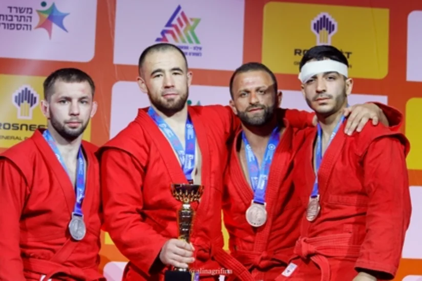 Азербайджанские самбисты завоевали четыре медали на чемпионате Европы