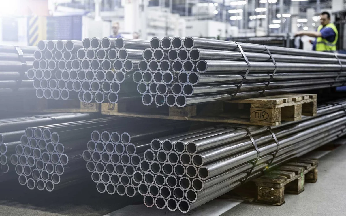 Azerbaijan raises imports of ferrous and non-ferrous metals from Türkiye up