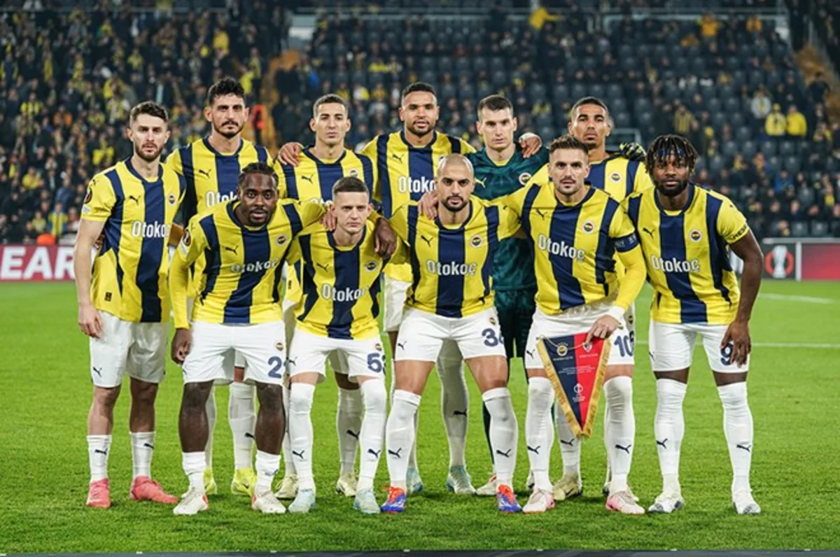 Fənərbağçanın 2 futbolçusu Superliqanın XVIII turunda zədə səbəbindən meydana çıxa bilməyəcək