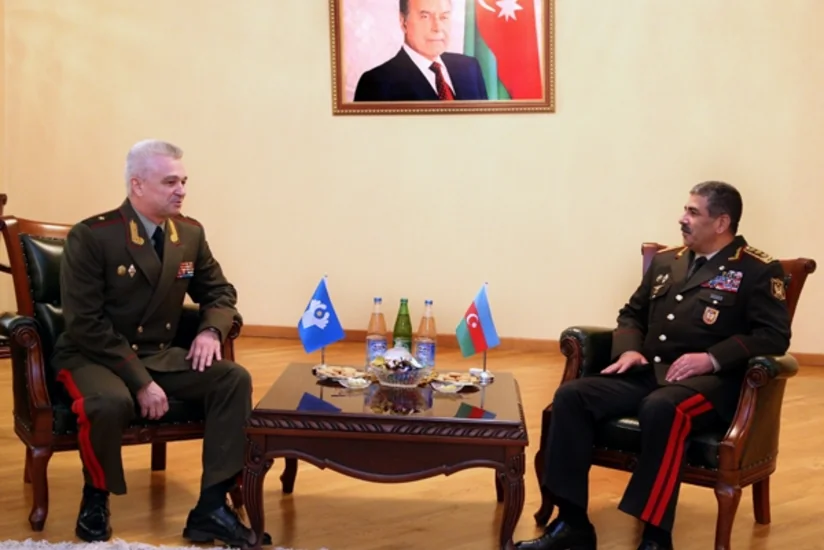 ​Zakir Həsənov MDB Müdafiə Nazirləri Şurasının katibi ilə görüşüb