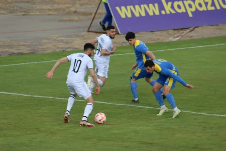 Premyer Liqa: Qarabağ Kəpəzlə heç-heçə edib