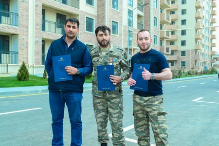 Bakıda yeni yaşayış kompleksindən 200 mənzil şəhid ailələri və müharibə əlillərinə təqdim edilib