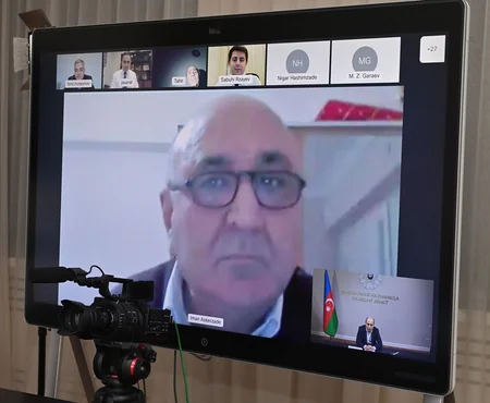 Təhsil naziri xaricdə akademik fəaliyyətlə məşğul olan bir qrup soydaşımızla virtual görüşüb