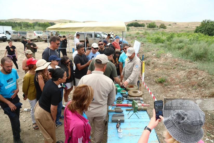 International travelers observe mine clearance in Fuzuli district