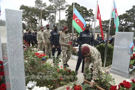 Vətən müharibəsi şəhidlərinin anım günü ilə bağlı məzarları ziyarət olunub