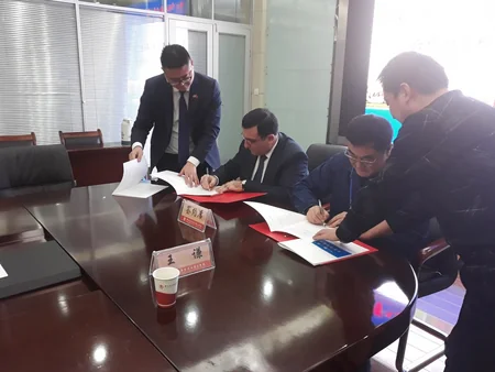 ADNSU Çin kolleci ilə müqavilə imzalayıb