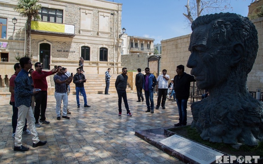Azərbaycana turist axını 12,4% artıb