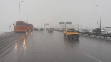 Azeravtoyol: Snow removal and sand sowing vehicles deployed in problematic areas” - VIDEO