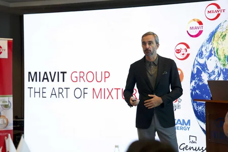 Azərbaycanın broyler şirkətləri quşçuluq problemlərini alman və türk mütəxəssislərlə müzakirə edib