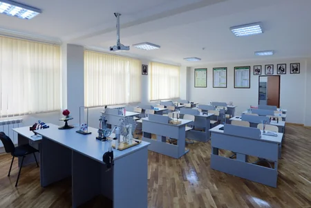Azərbaycan Prezidenti Bakı Peşə Liseyində həyata keçirilən təmir işlərindən sonrakı vəziyyətlə tanış olub