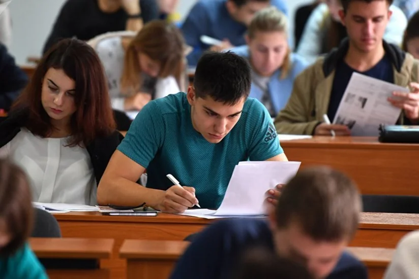 Çin dövlət xətti ilə gələn azərbaycanlı tələbələr üçün kvotaları artıracaq