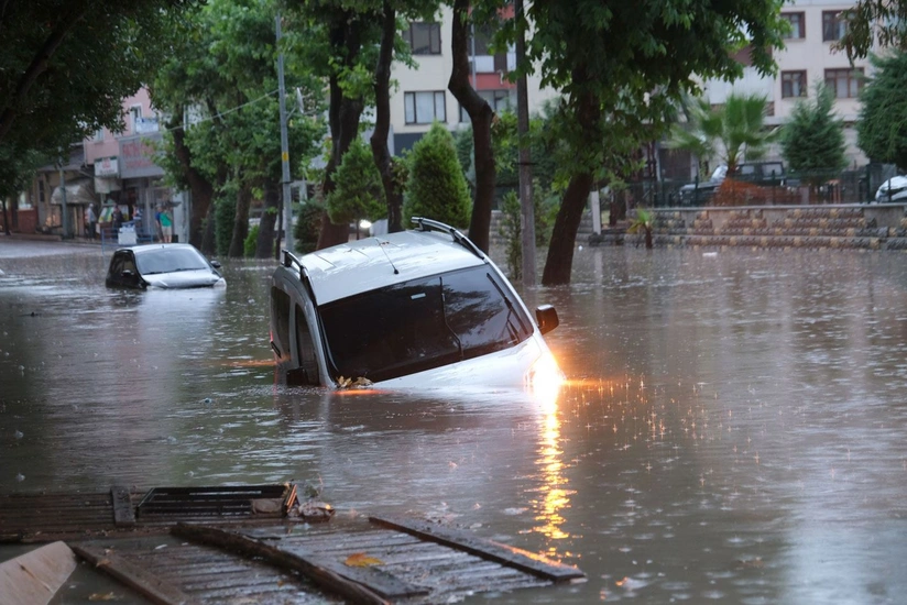 Death toll in Turkey flooding rises to 70