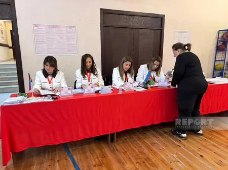 Sumqayıtda səsvermə seçici fəallığı ilə başlayıb