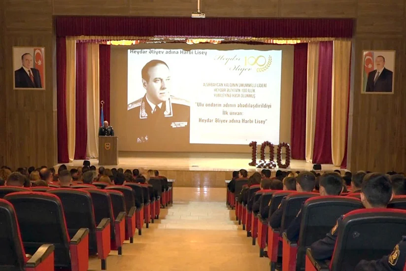Heydər Əliyev adına Hərbi Liseyin təşkilatçılığı ilə silsilə tədbirlər keçirilir