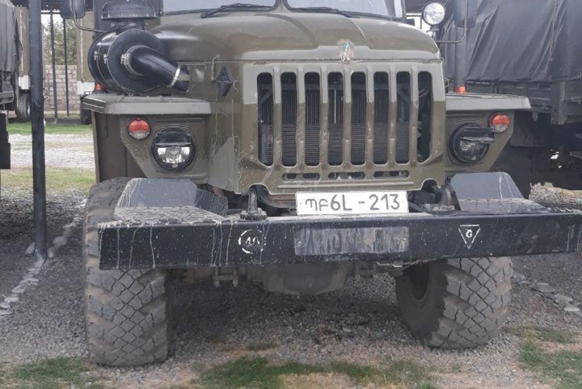 Weapons and equipment left by Armenians on battlefield