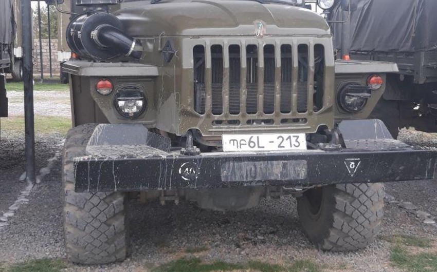 Weapons and equipment left by Armenians on battlefield