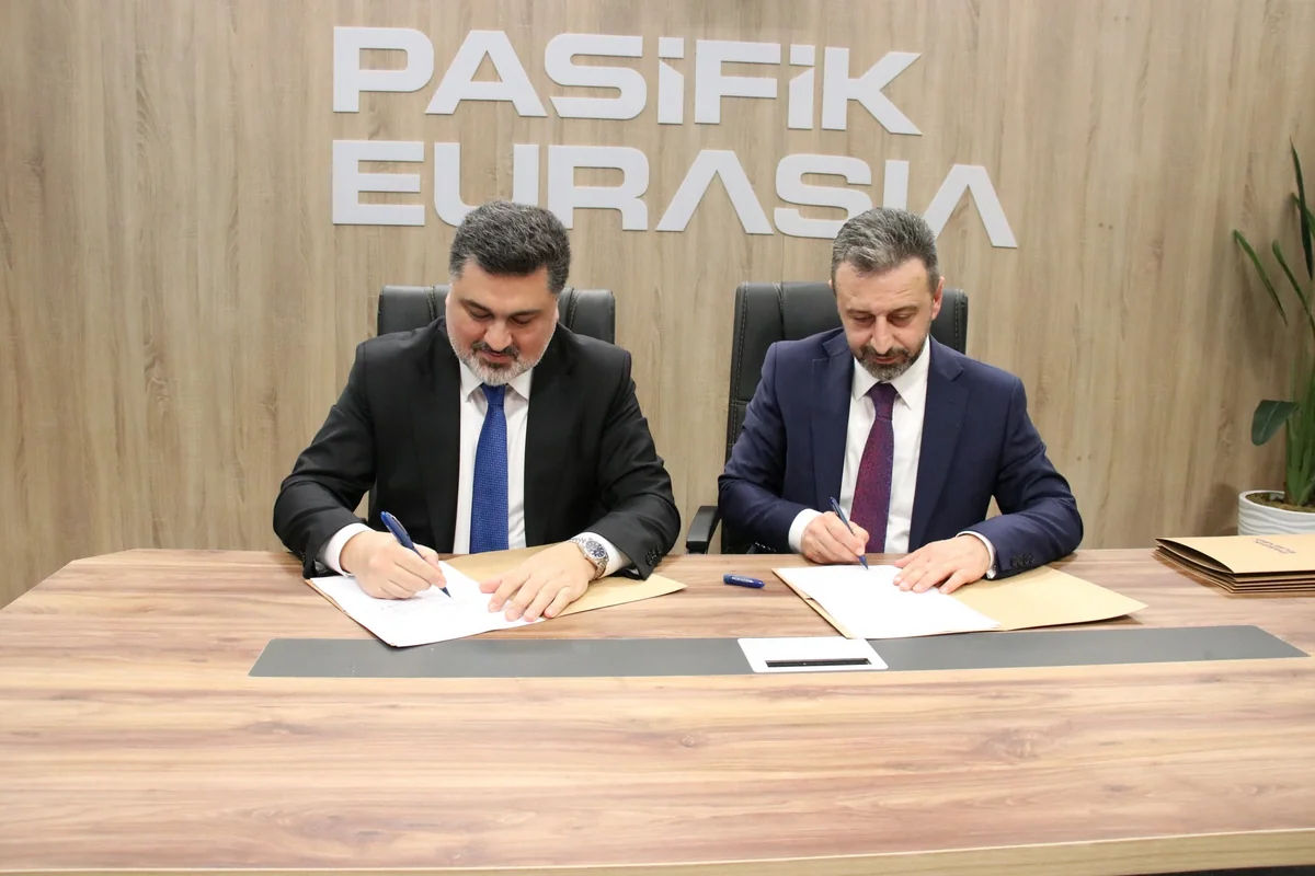 ADY Express Orta Dəhlizlə bağlı razılaşmalar imzalayıb