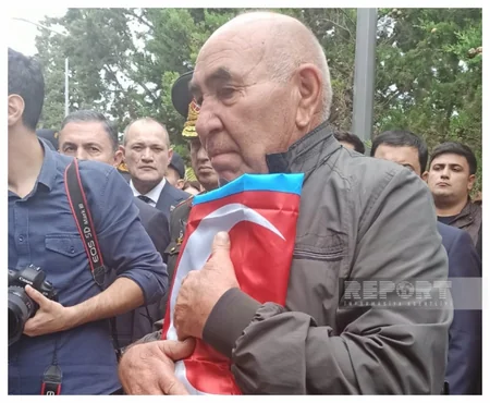 Ermənilərin mina terrorunda həlak olan polis serjantı Sumqayıt Şəhidlər xiyabanında dəfn edilib - YENİLƏNİB