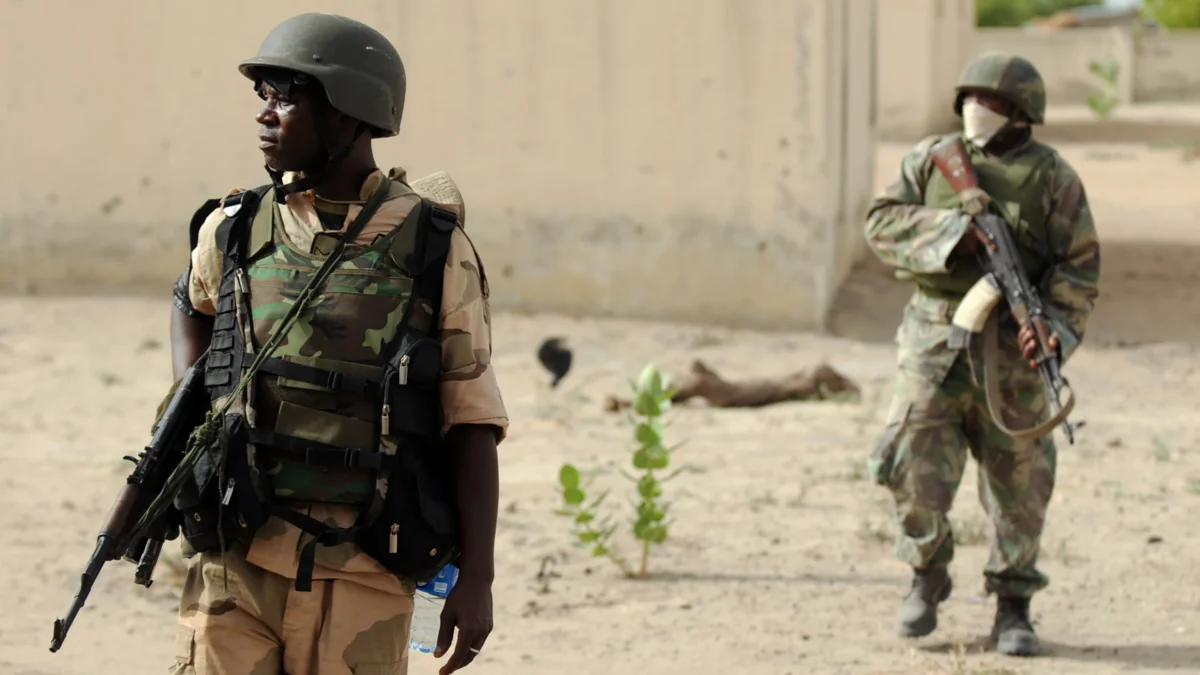 Armed bandits kill around 20 in Niger