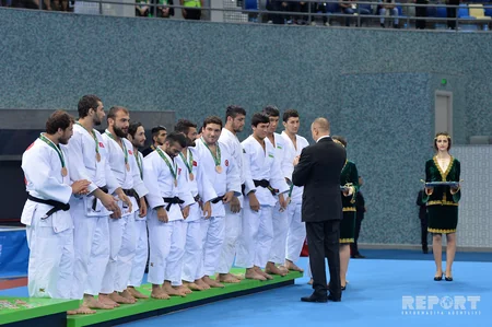 İslamiada: Prezident İlham Əliyev Azərbaycan cüdoçularına medalları təqdim edib - YENİLƏNİB-3