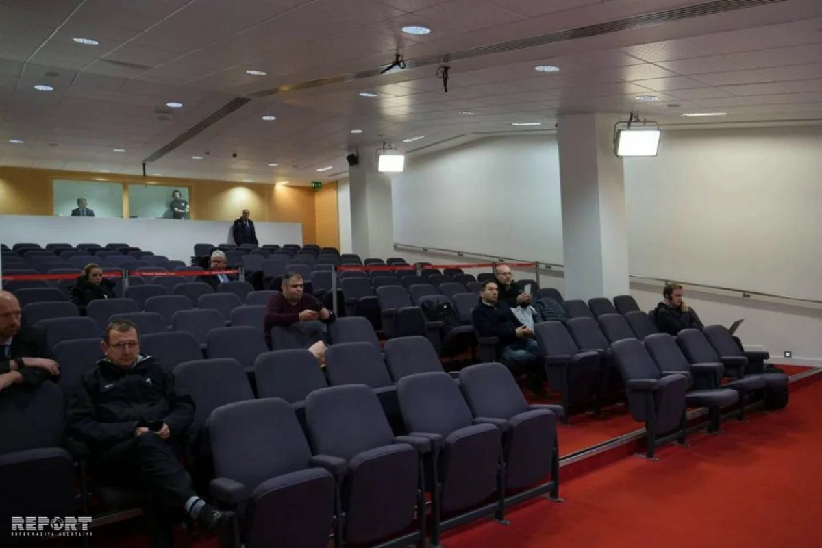 Qurban Qurbanovun Londondakı mətbuat konfransına cəmi 3 jurnalist gəlib - FOTO