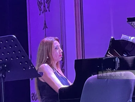 Batumidə Heydər Əliyevin 100 illik yubileyi münasibətilə konsert proqramı təqdim edilib
