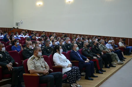 Vətən müharibəsi şəhidlərinə həsr olunmuş tədbirlər keçirilib