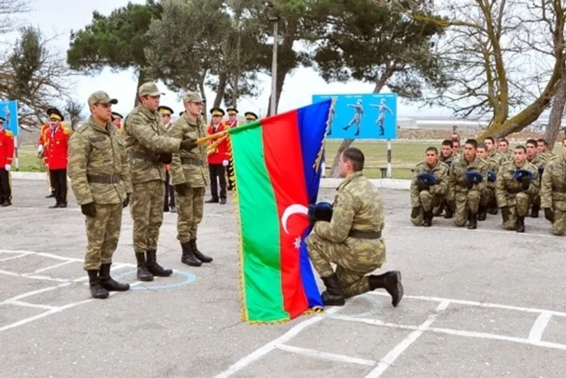 Hərbi hissələrdə “Açıq qapı” günü və andiçmə mərasimi keçiriləcək