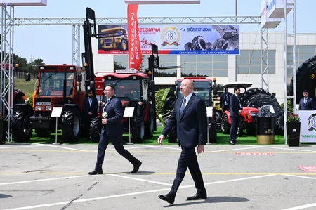 Prezident İlham Əliyev “InterFood Azerbaijan” və “Caspian Agro” sərgiləri ilə tanış olub - YENİLƏNİB