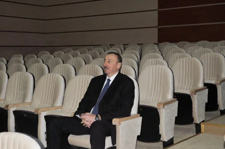 Azərbaycan prezidenti ​Lənkəranda bir sıra obyektlərdə yaradılan şəraitlə tanış olub - YENİLƏNİB