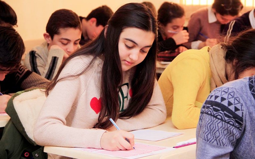 Bakı, Sumqayıt və Abşeronda V-IX siniflər üzrə ənənəvi tədris qismən bərpa olunur