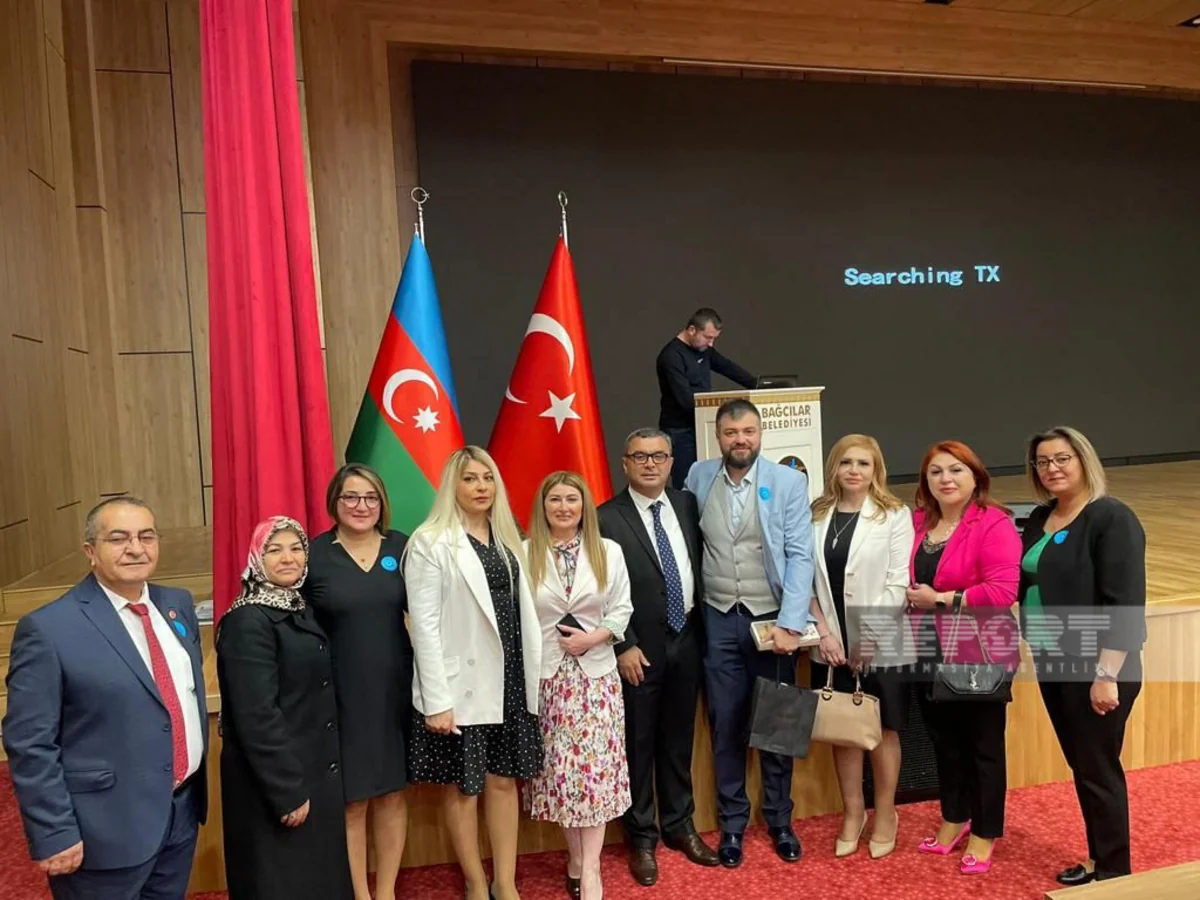 İstanbulda Heydər Əliyevin anadan olmasının 100-cü ildönümü ilə bağlı konfrans keçirilib