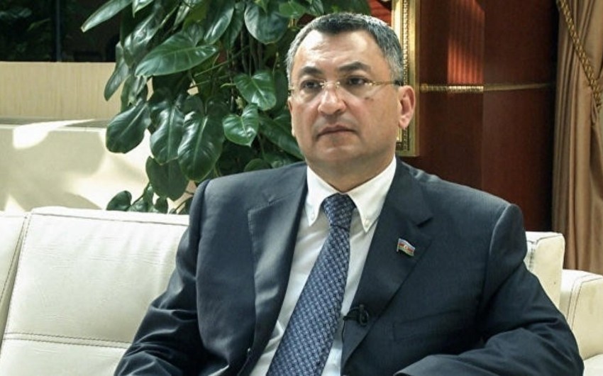 Rövşən Rzayev BMT-nin qətnamələri ilə bağlı dinləmələr keçirilməsini təklif edib