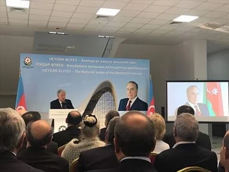 В Казахстане почтили память общенационального лидера Гейдара Алиева