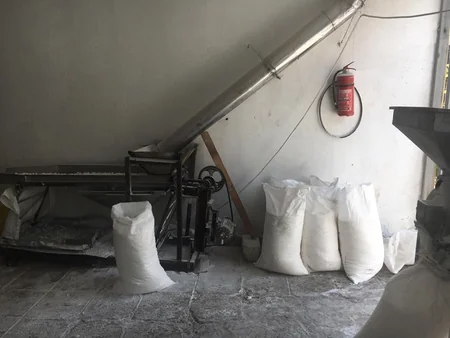 AQTA Xırdalanda qənd istehsalı sexinin fəaliyyətini məhdudlaşdırıb