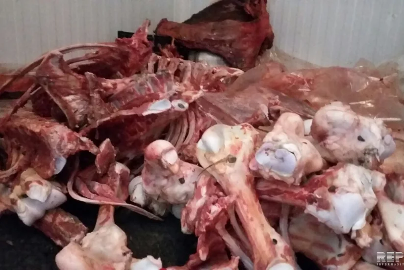 Bərdədə 110 kilo at əti satışının qarşısı alınıb - FOTO