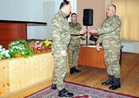 Azərbaycanda 500 nəfərə yaxın hərbçi ailəsi daimi mənzillə təmin olunub