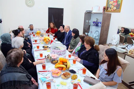 Deputatlığa namizəd Könül Nurullayeva növbəti görüşlərini keçirib - FOTO