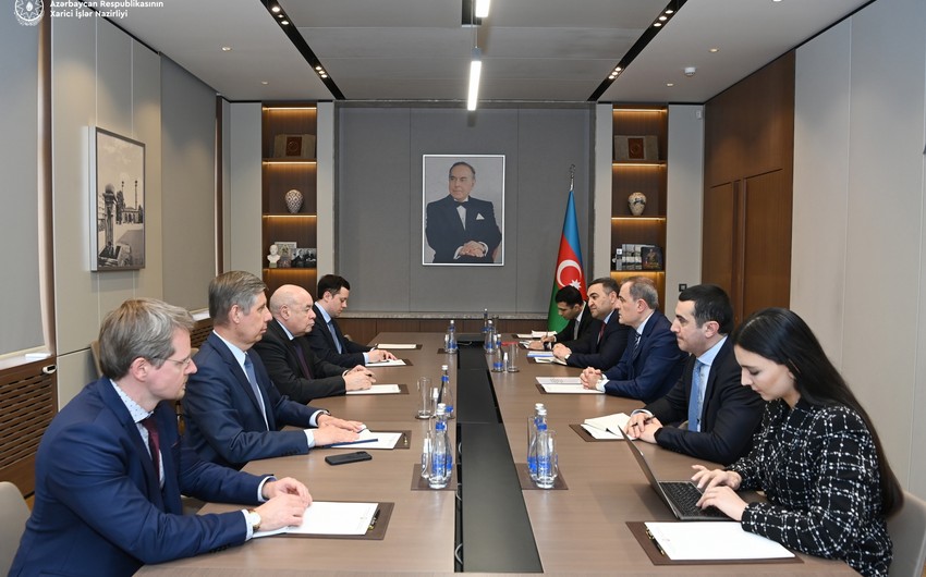 Ceyhun Bayramov Rusiya Prezidentinin xüsusi nümayəndəsini Ermənistanla normallaşma prosesi barədə məlumatlandırıb