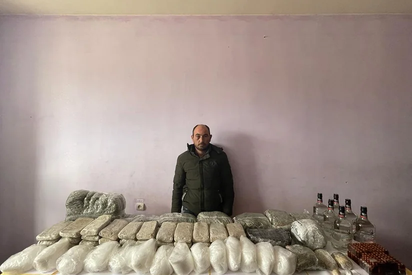 İrandan Azərbaycana 63 kq narkotikin keçirilməsinin qarşısı alınıb