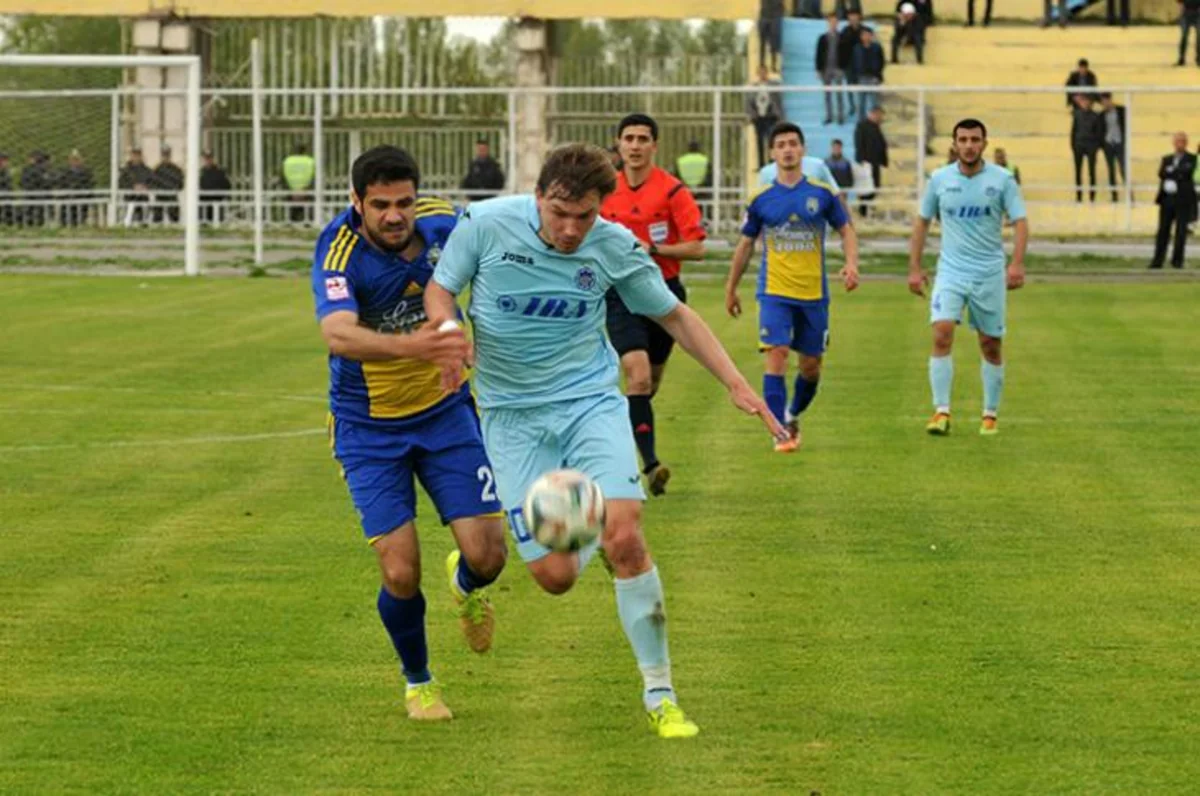 Azərbaycan klubu ukraynalı futbolçusu ilə yollarını ayırıb