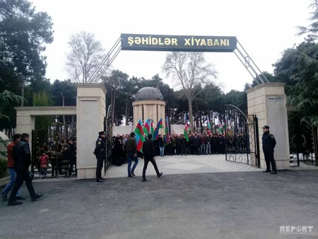 Meyiti neytral ərazidən tapılan Azərbaycan hərbçisi dəfn olunub - FOTO