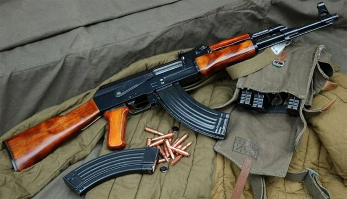 8 grenades, 7 assault rifles, and 1 machine gun found in Khankandi