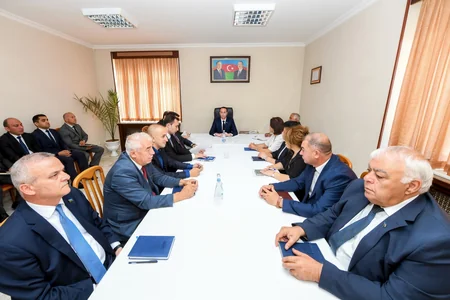 Naxçıvan Ali Məclisinin növbədənkənar sessiyası başa çatıb