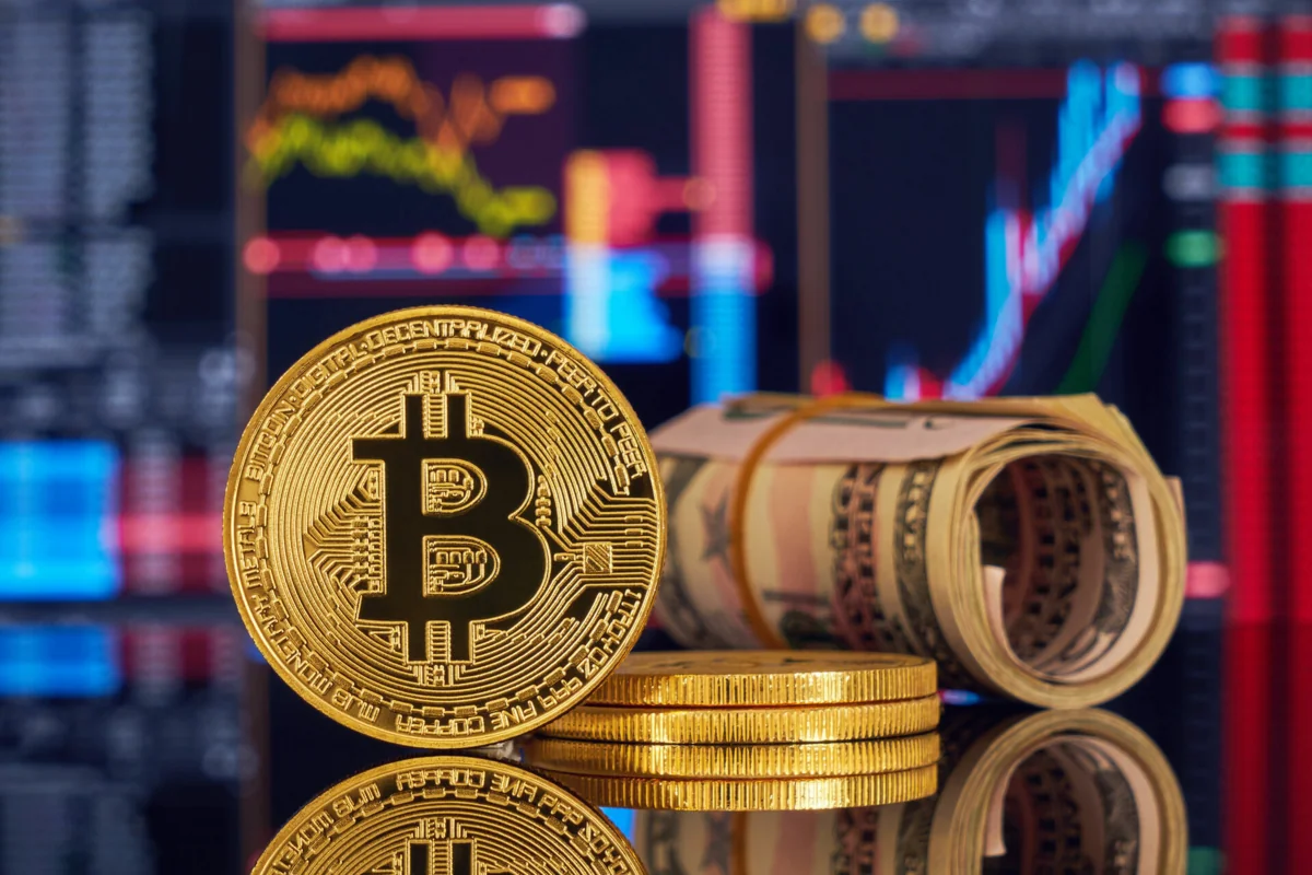 Стоимость биткойна превысила $68 тыс. впервые с 10 ноября 2021 года