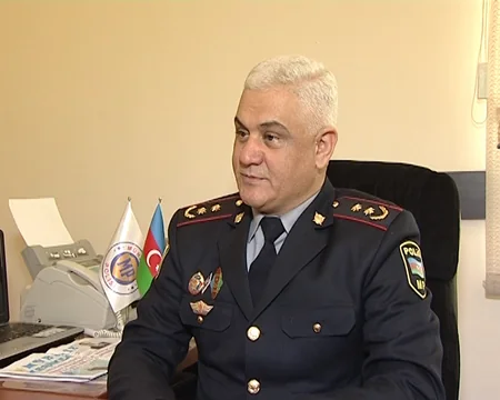 Bakıda market və apteklərdən oğurluq edən yeniyetmələr tutulublar - FOTO