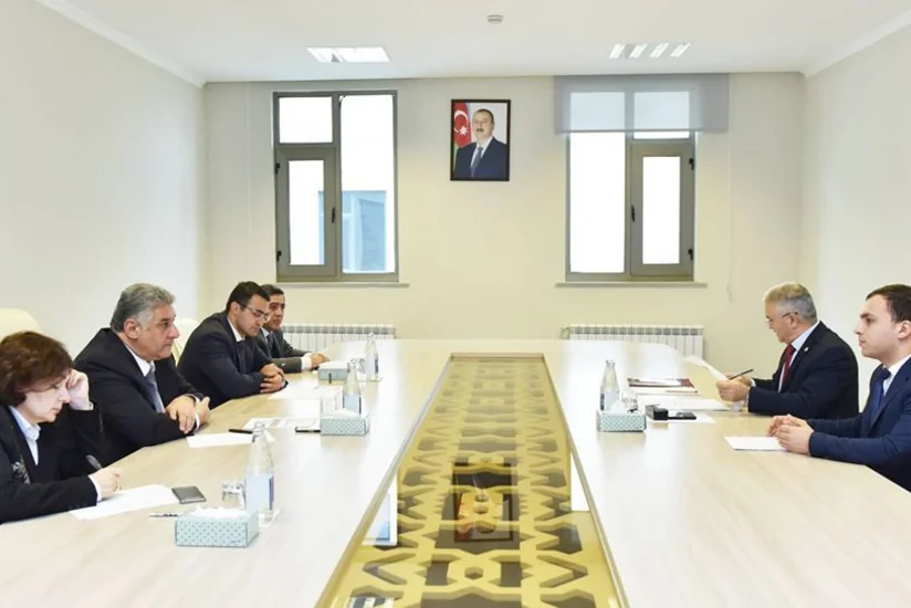 Nazir Azad Rəhimov Biləsuvarda vətəndaşları qəbul edib