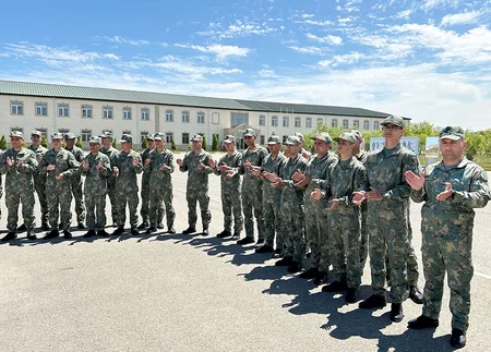 Hərbi qulluqçuların asudə vaxtı səmərəli təşkil olunur