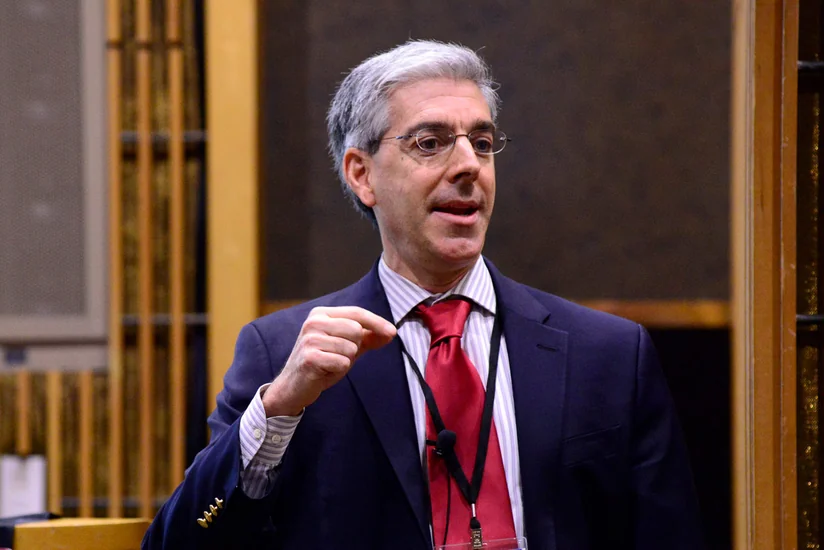 Con Balbus: İqlim dəyişikliyi uşaqların sağlamlığının qorunması üzrə proqramlarda nəzərə alınır